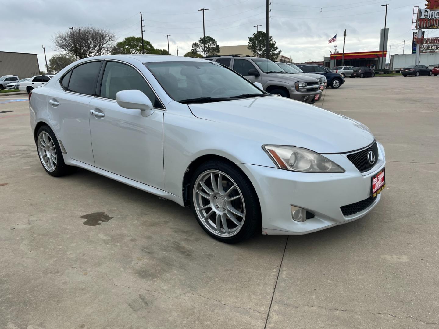 2008 white /TAN Lexus IS IS 250 6-Speed Manual (JTHBK262285) with an 2.5L V6 24V DOHC engine, 6-Speed Manual Overdrive transmission, located at 14700 Tomball Parkway 249, Houston, TX, 77086, (281) 444-2200, 29.928619, -95.504074 - Photo#0